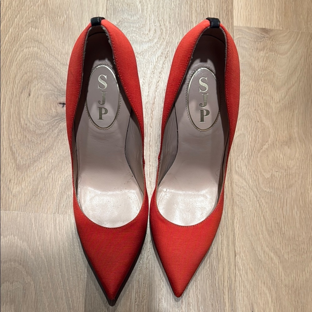 Women's Red Pointed Toe Heels
